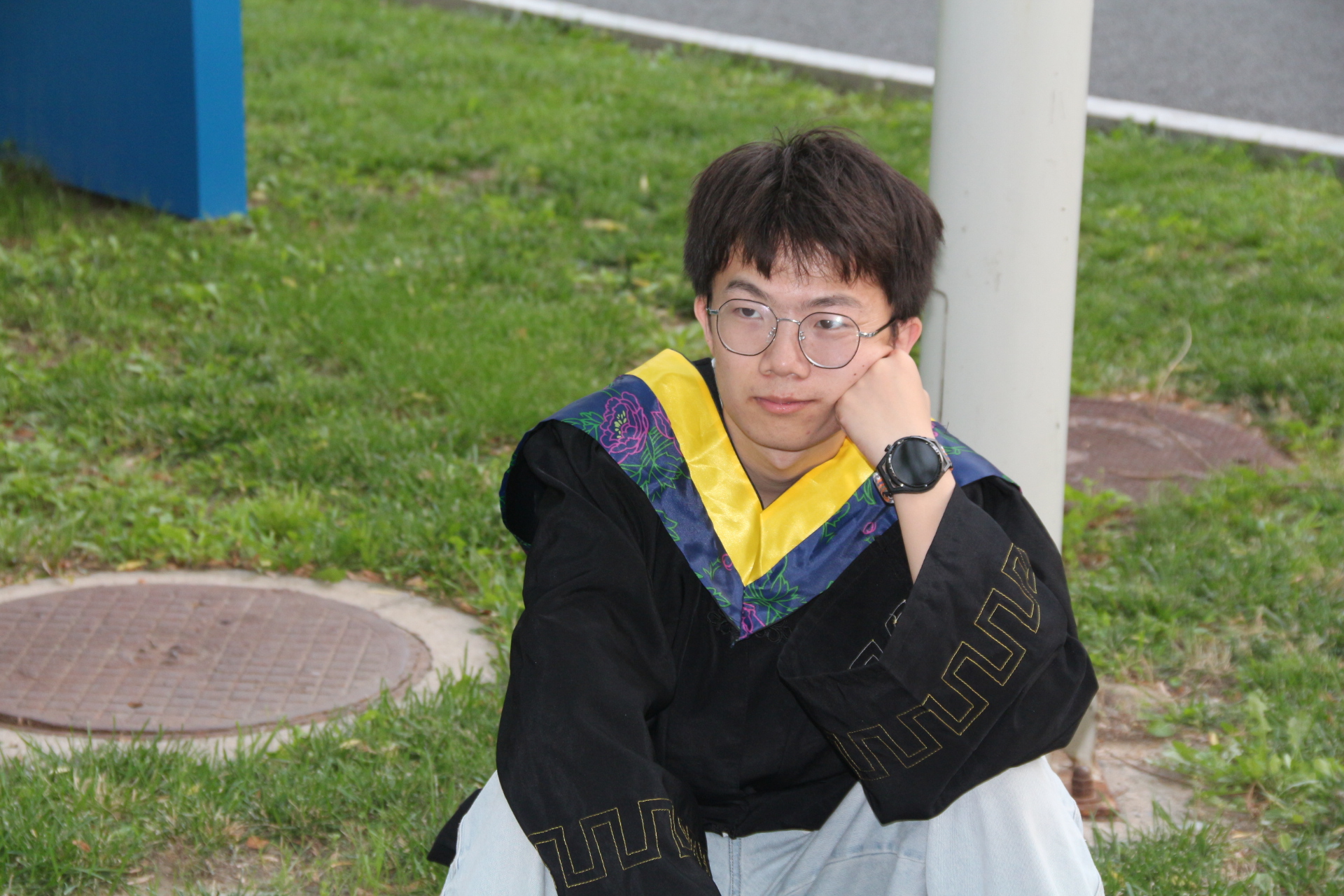 prof_pic.jpg